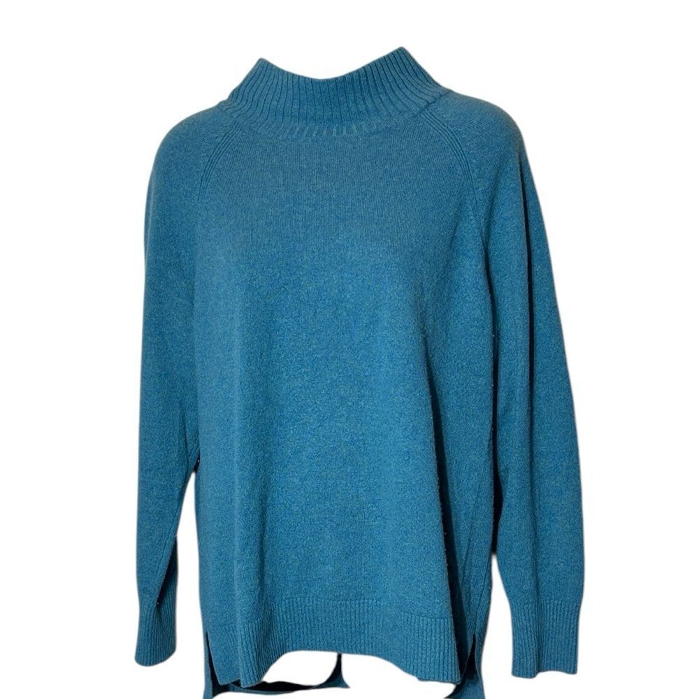 L.L. Bean women’s large 100% cashmere sweater long sleeve mock neck